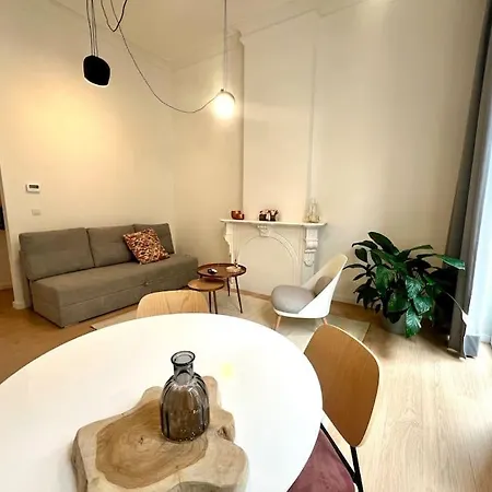 アパート L'escapade Chic - Cathedrale, Saint Lambert リエージュ