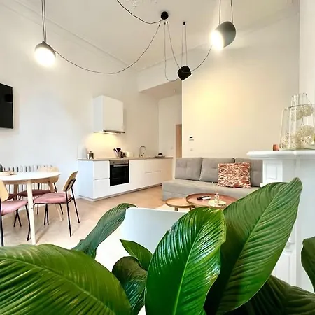 L'escapade Chic - Cathedrale, Saint Lambert リエージュ